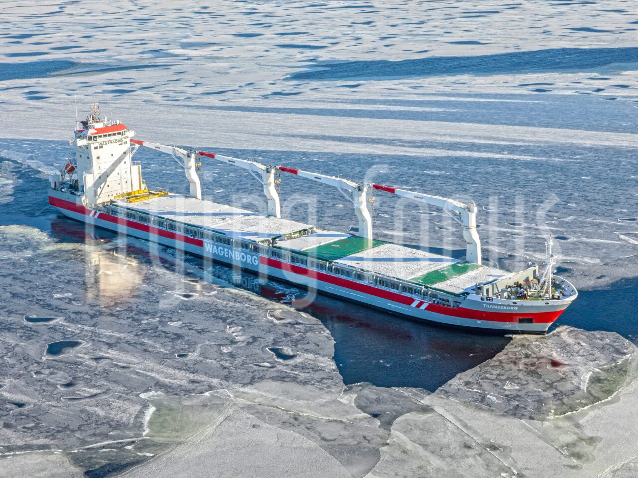 89472